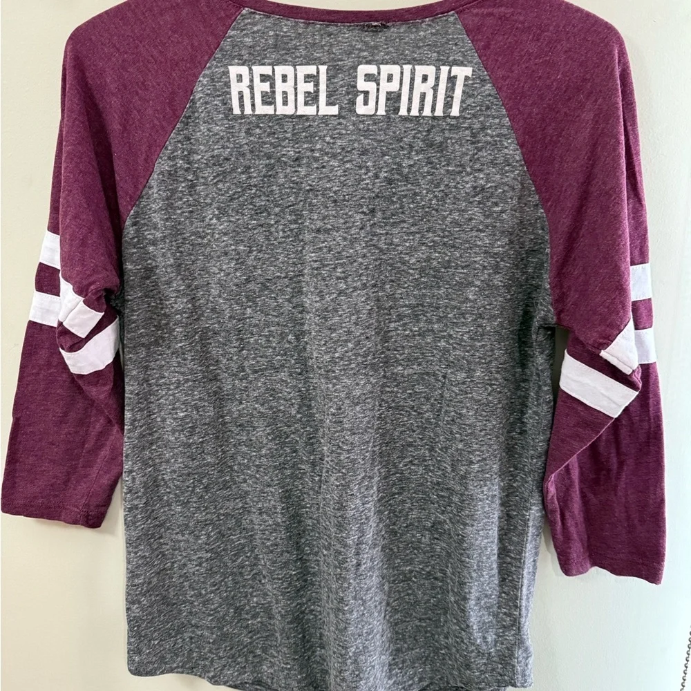 Gray and Red Raglan 3/4 Sleeve Tie Front Jersey - Picture 4 of 7